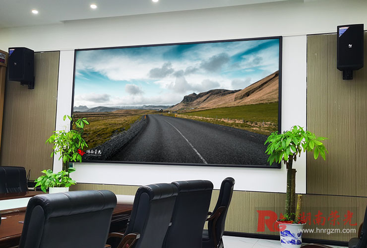 �Lɳ����LED�@ʾ�� ���h��С�g��P1.8�@ʾ��