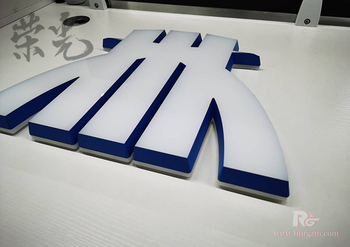 �Lɳ�����OӋ