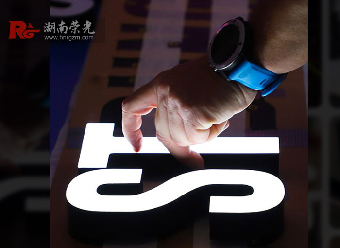 �Lɳ��֬�l����